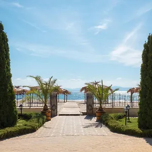 https://festa-pomorie-resort.primorskohotels.com